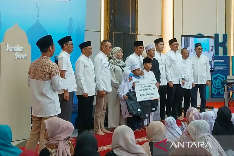 askrindo-beri-santunan-rp550-juta-bagi-anak-yatim-dalam-momen-ramadhan