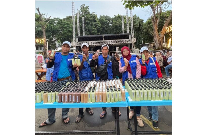 Program UMiMAX Angkat Mereka yang Pernah Jatuh, Kini Jadi Penopang Harapan