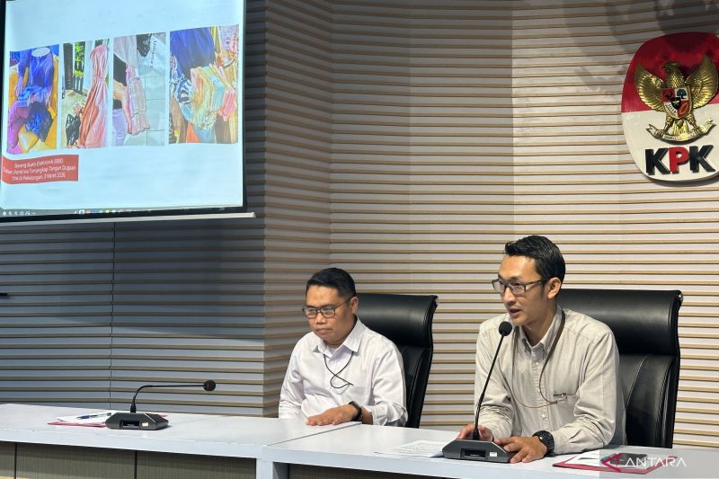 KPK: Suami-anak Fadia Arafiq menerima uang korupsi hingga Rp13,7 M