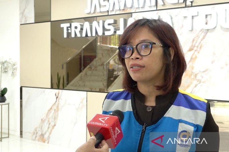 jtt-hentikan-konstruksi-perbaikan-di-luar-lubang-jalan-tol-11-maret