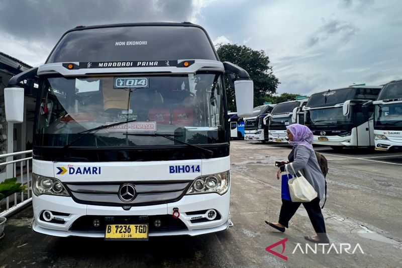 damri-siapkan-1800-bus-layani-proyeksi-27-juta-pemudik-lebaran-2026
