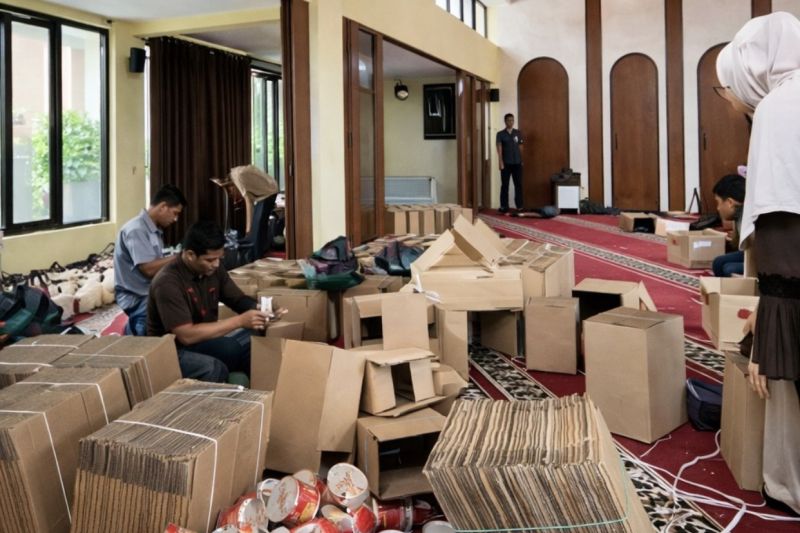 Cerita tentang industri yang tumbuh bersama masyarakat di desa