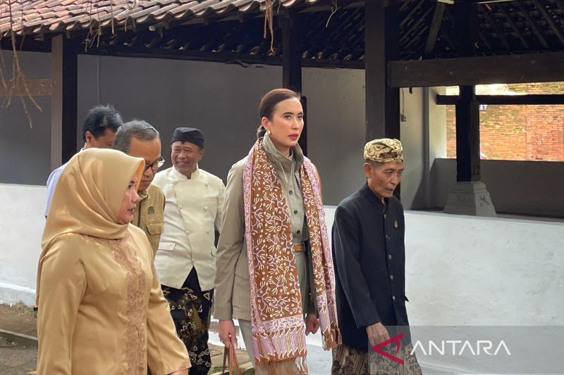 menpar-optimistis-wisnus-padati-destinasi-wisata-saat-lebaran-2026