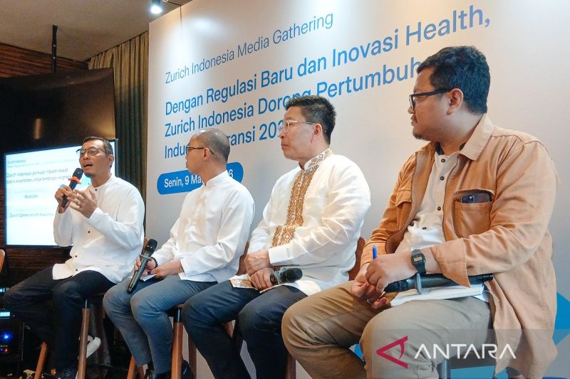 zurich-mulai-terima-klaim-asuransi-umrah-imbas-perang-di-timur-tengah