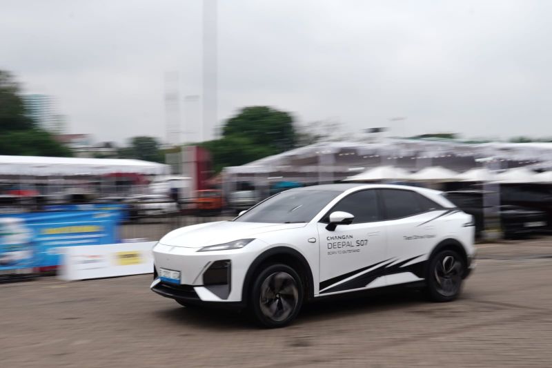 deepal-s07-usung-standar-keselamatan-tinggi-untuk-suv-listrik