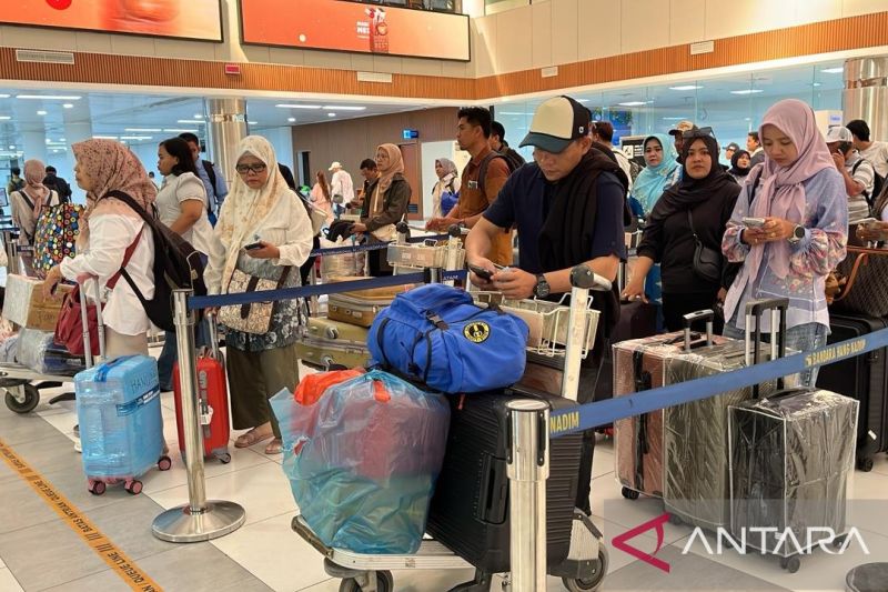 bandara-batam-proyeksi-280-ribu-penumpang-saat-angkutan-lebaran-2026