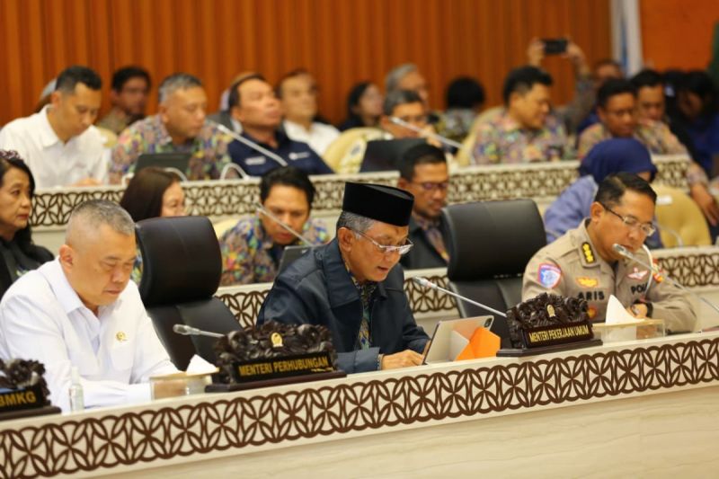 menteri-pu-tingkat-kemantapan-jalan-nasional-935-persen-dukung-mudik