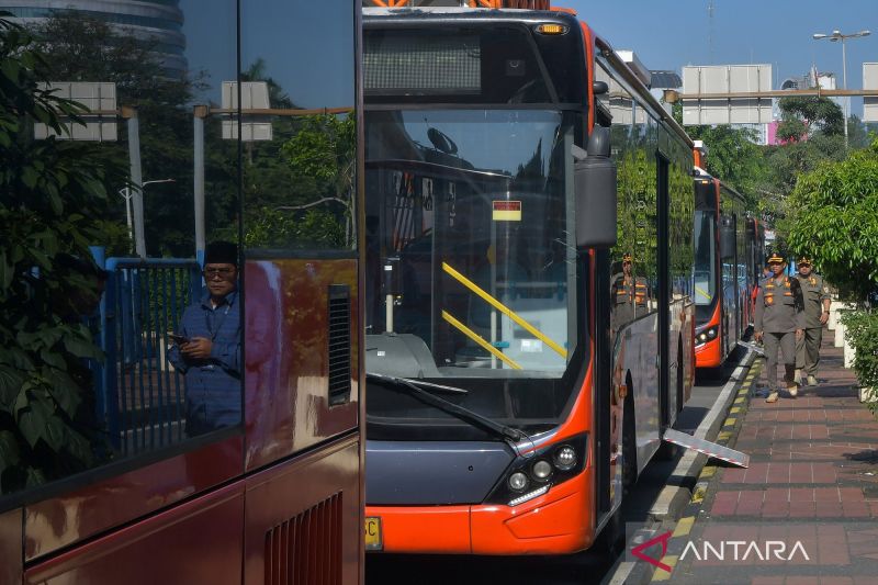 transjabodetabek-rute-sawangan-lebak-bulus-bertarif-rp1-saat-lebaran