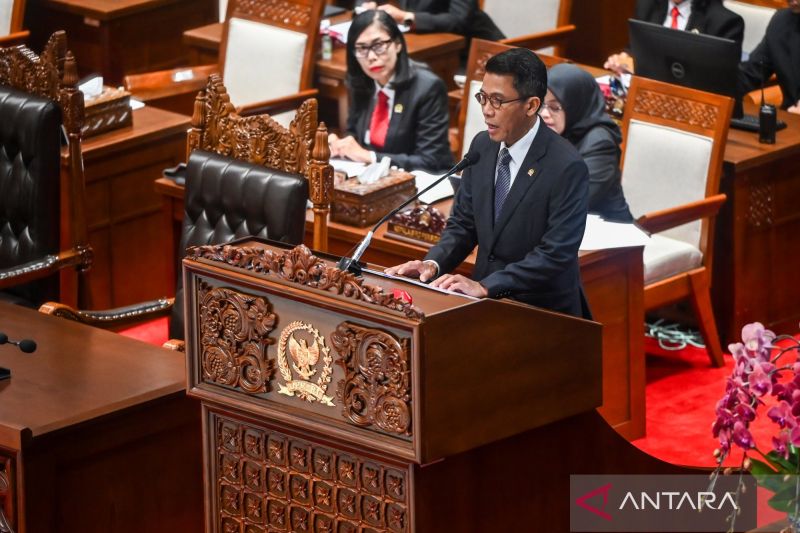 ketua-komisi-xi-dpr-optimis-stabilitas-kurs-rupiah-segera-membaik
