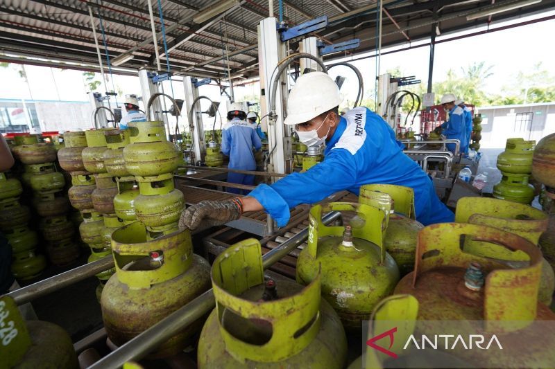 pertamina-tambah-elpiji-195-persen-di-sumbar-jelang-lebaran-2026