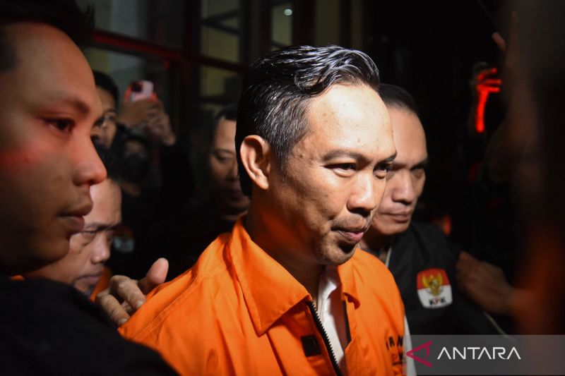 KPK panggil 6 kepala dinas dan 1 kepala badan pada kasus THR Cilacap