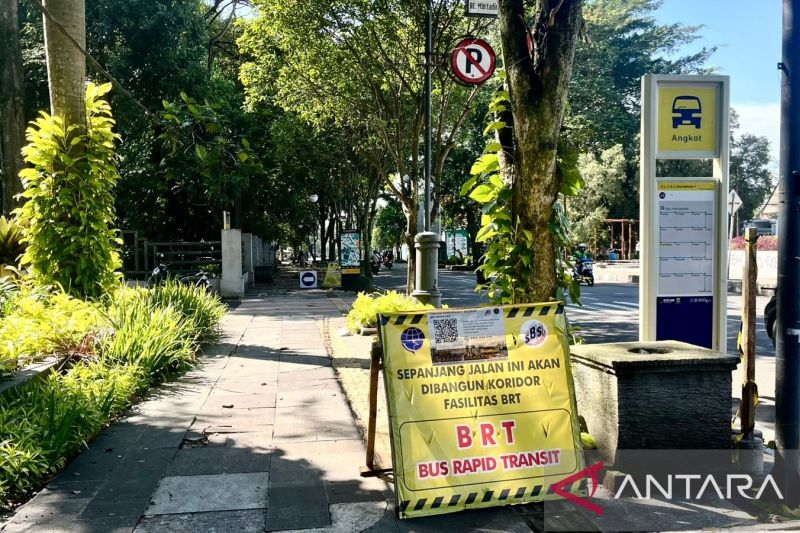 wali-kota-bandung-hentikan-seluruh-izin-pembangunan-brt
