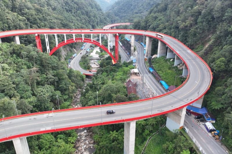 kementerian-pu-pastikan-kesiapan-jalan-nasional-sumbar-dukung-lebaran