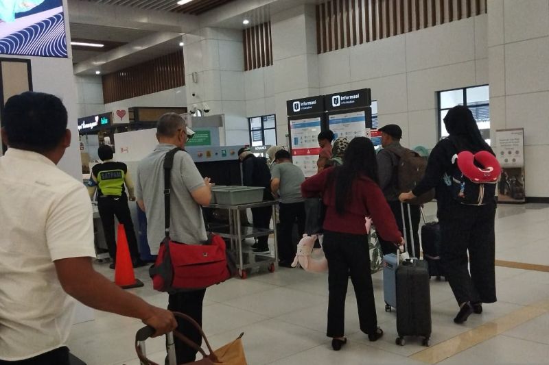 kcic-volume-harian-penumpang-whoosh-naik-25-persen-di-momen-lebaran