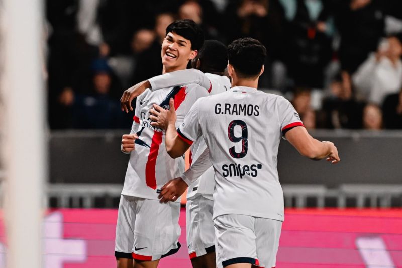 Liga Prancis - PSG kembali memuncaki Liga Prancis setelah telan Nice 4-0