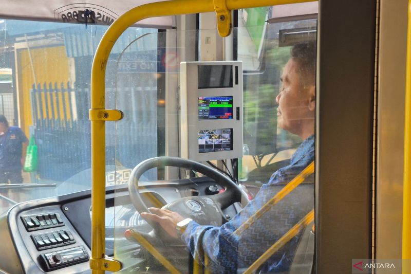 Bertahan di Jakarta, berjuang asal keluarga bahagia di Hari Raya