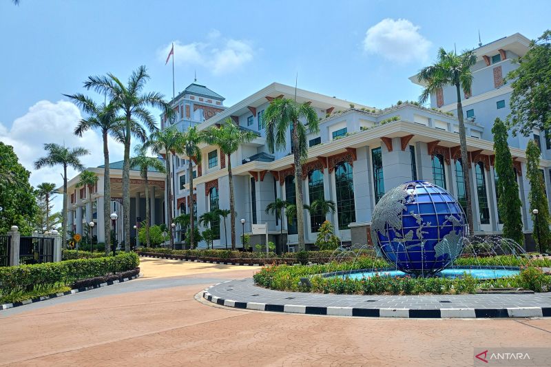 Satu kapal Malaysia dapat izin lintasi Selat Hormuz