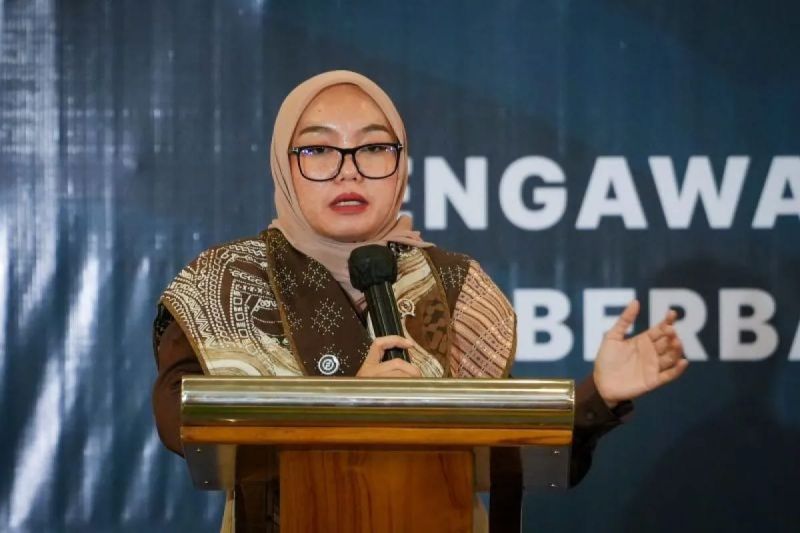 wamenkop-pastikan-kopdes-merah-putih-mampu-bangkitkan-ekonomi-desa