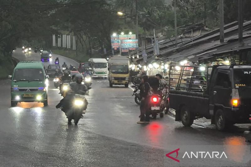 BMKG mengingatkan kewaspadaan dampak cuaca signifikan di Indonesia