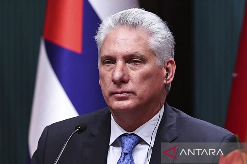 Presiden Kuba tegaskan tak akan mundur di tengah tekanan AS