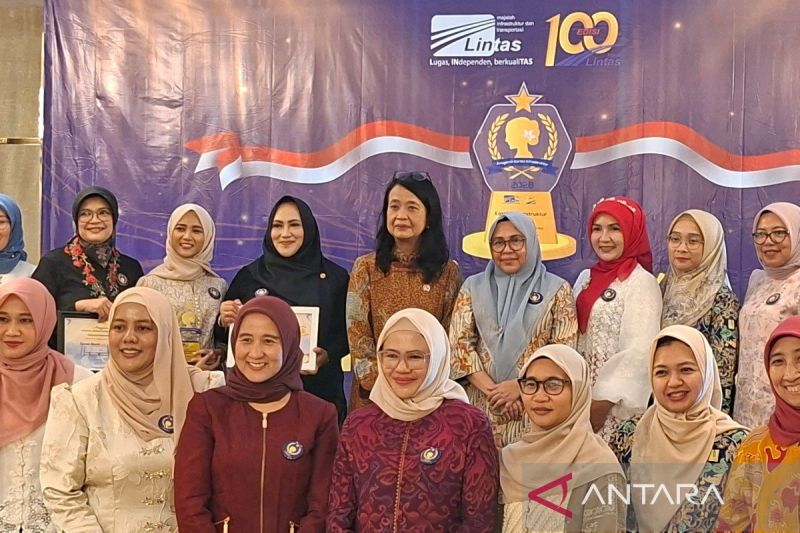 wamen-pu-sebut-wanita-miliki-peran-strategis-di-sektor-infrastruktur