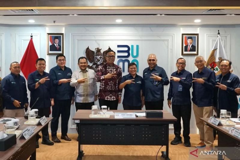 kemarin-soal-pembangunan-jalur-baru-kereta-hingga-stok-minyakita