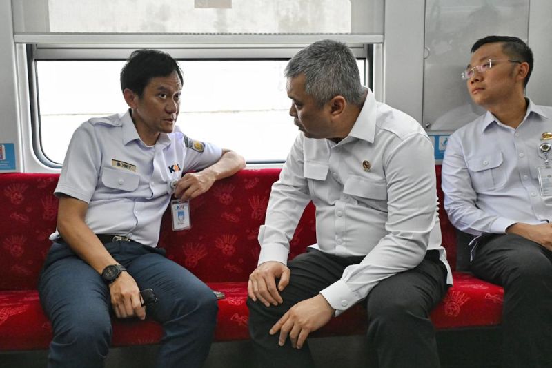 Kemenhub dukung KNKT lakukan investigasi insiden KA di Bekasi Timur? — INDONESIA — ERYU PROJECT