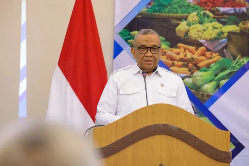 Wamenaker ungkap hasil investigasi persoalan gaji-THR pekerja Hillcon? — INDONESIA — ERYU PROJECT
