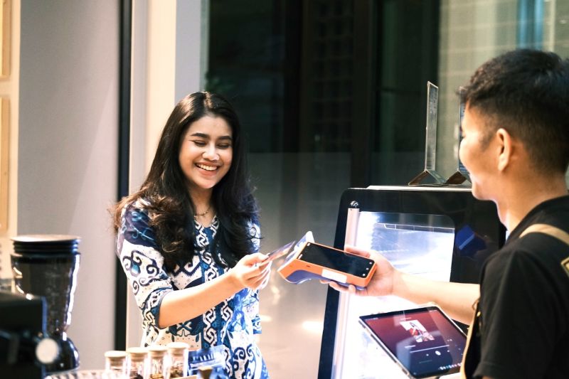 transaksi-debit-tanpa-sentuh-bri-melonjak-1144-persen