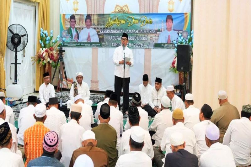 Pemkab  Barito Utara lepas jamaah calon haji, tertua berusia 95 tahun