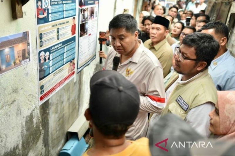 menteri-pkp-tinjau-lokasi-calon-penerima-bsps-di-surabaya