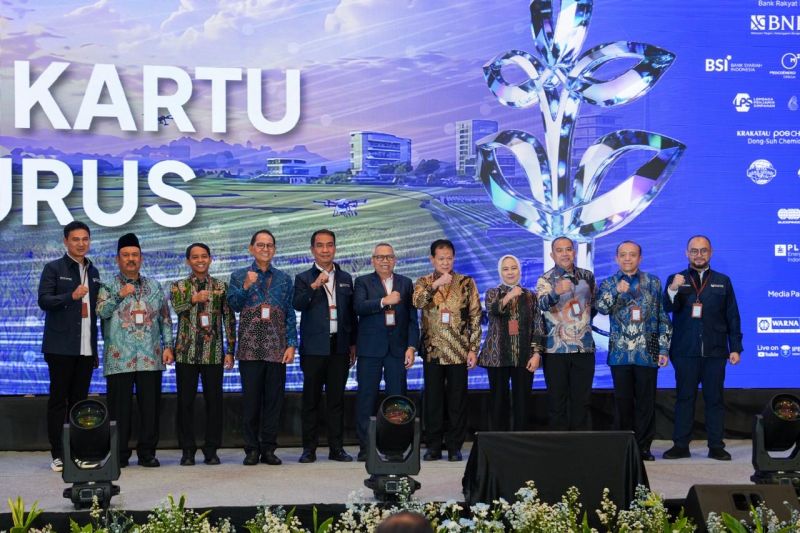 menhut-perkuat-sinergi-dengan-alumni-ipb-di-sektor-kehutanan
