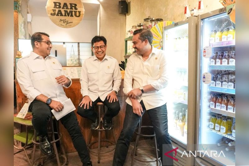 menko-pm-dorong-replikasi-model-m-bloc-perkuat-umkm-dan-ekraf