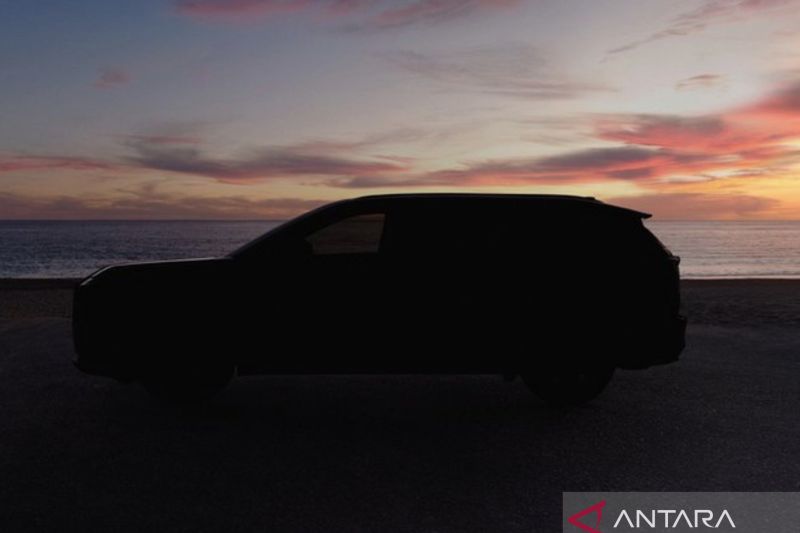toyota-perkenalkan-suv-listrik-tiga-baris-lexus-tz
