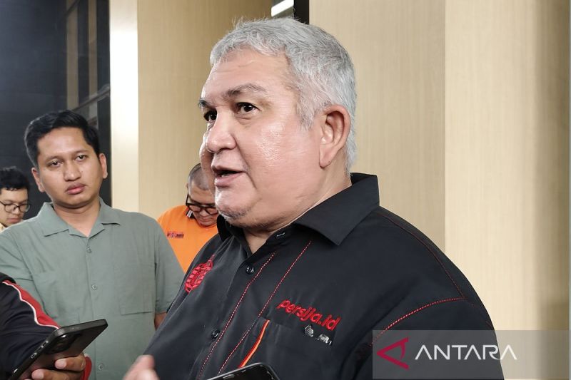 Bung Ferry kecewa laga Persija vs Persib gagal digelar di Jakarta