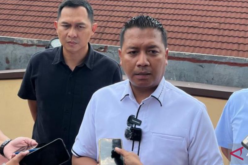 polrestro-jakut-gerebek-industri-rumahan-narkoba-etomidate