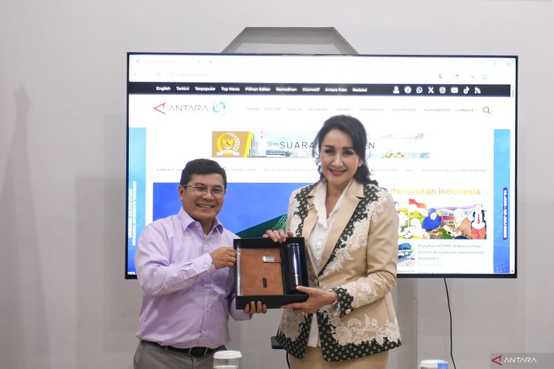 Kesepakatan kerja sama LKBN Antara dengan Federasi Business and Professional Women Indonesia