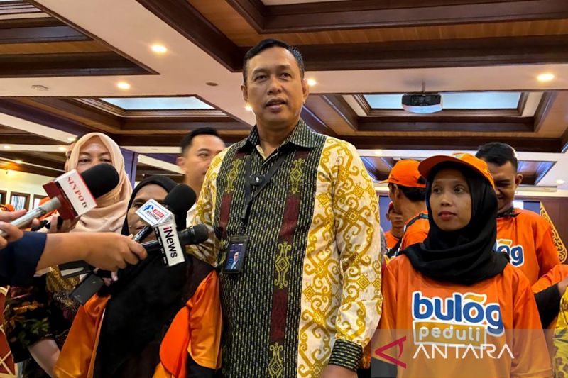 dirut-bulog-stok-beras-523-juta-ton-aman-hingga-tahun-depan