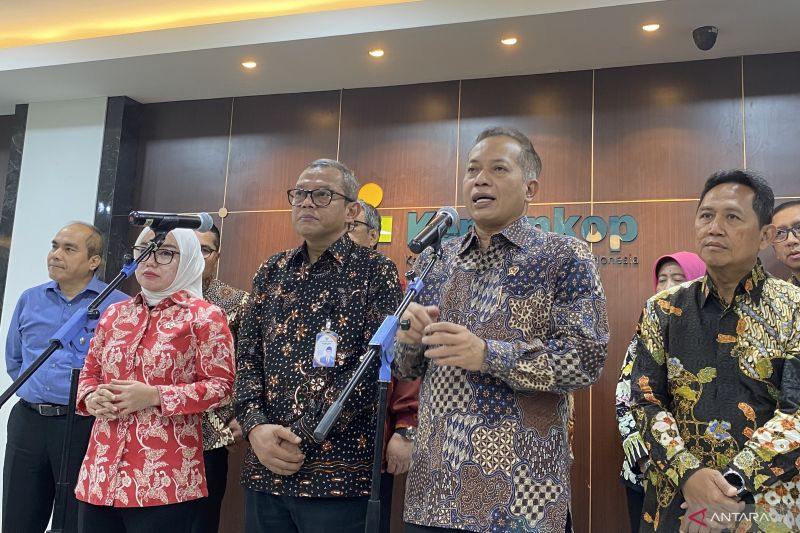 kemenkop-dan-bnsp-siapkan-sertifikasi-manajer-kopdes-merah-putih