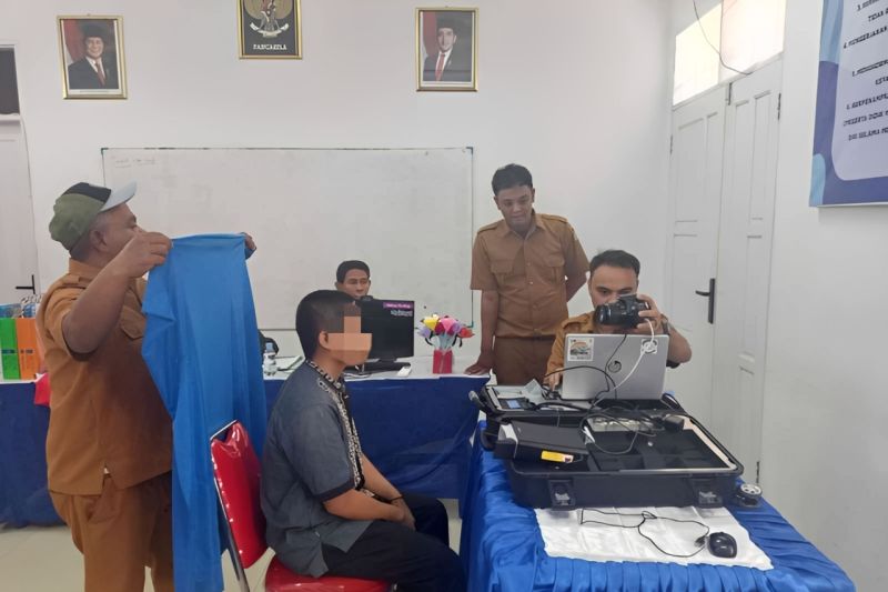 LPKA Kelas II Palu dan Disdukcapil kolaborasi penuhi hak identitas anak binaan