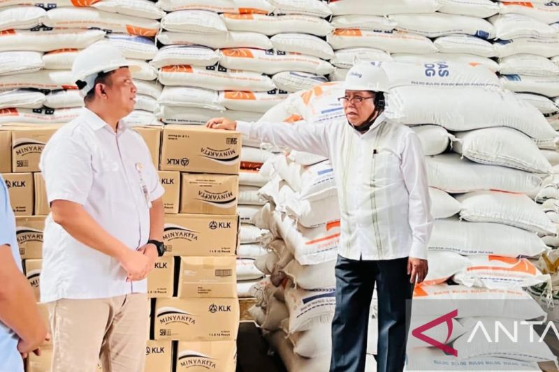 anggota-dpd-ri-pastikan-stok-beras-di-belitung-masih-aman