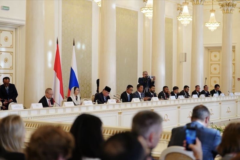 indonesia-rusia-bahas-kerja-sama-migas-hingga-nuklir