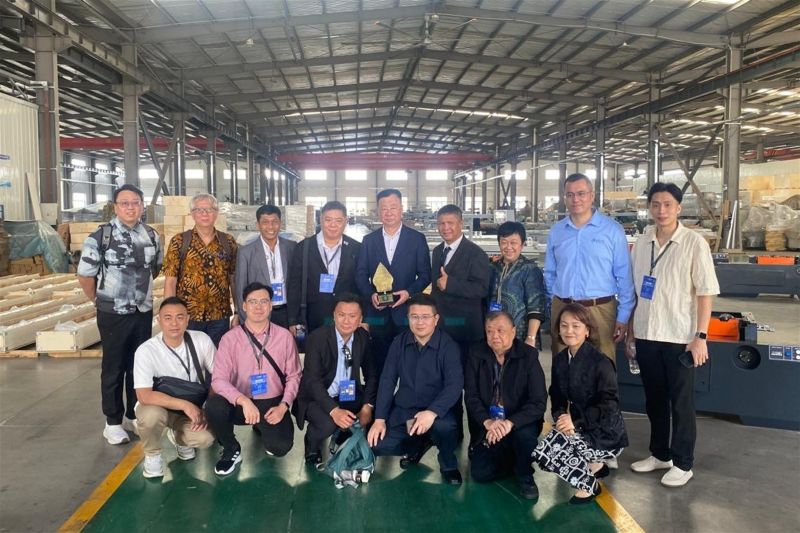 himki-perkuat-pasar-kerajinan-lewat-kreativitas-dan-industrialisasi