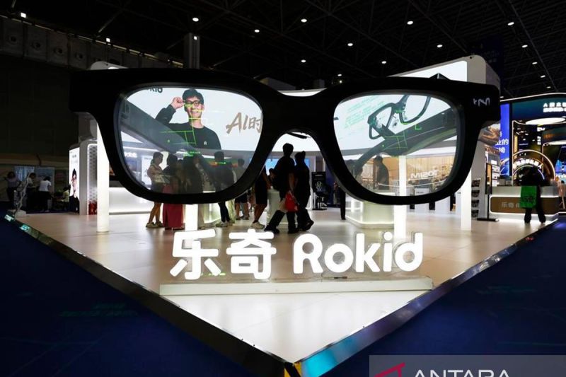 data-faktur-china-tunjukkan-lonjakan-penjualan-di-sektor-terkait-ai