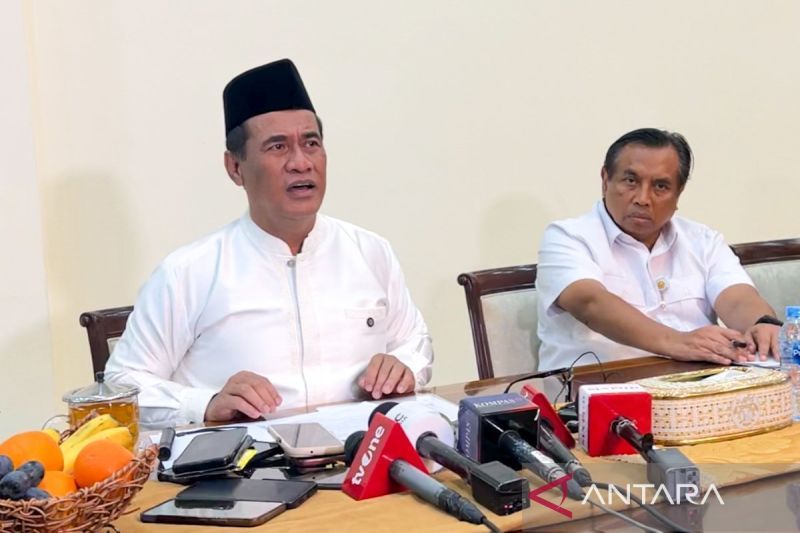 mentan-pastikan-oknum-catut-kementan-janji-proyek-fiktif-diusut-tuntas