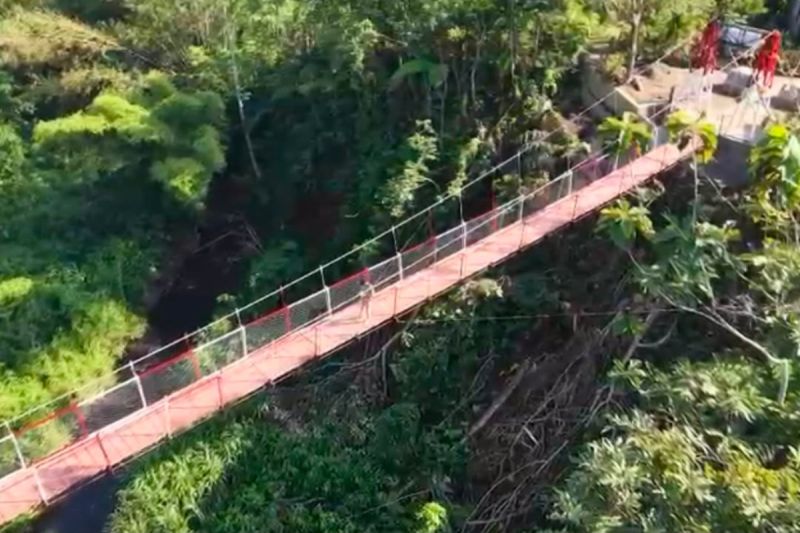 kodim-rejang-lebong-rampungkan-pembangunan-jembatan-gantung-garuda