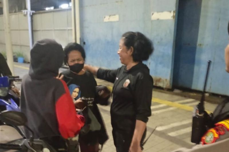 polres-jakut-angkut-tiga-motor-tanpa-dokumen-dalam-patroli-rutin