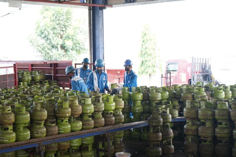 pertamina-tambah-15-juta-tabung-lpg-3kg-di-jatim-saat-libur-idul-adha