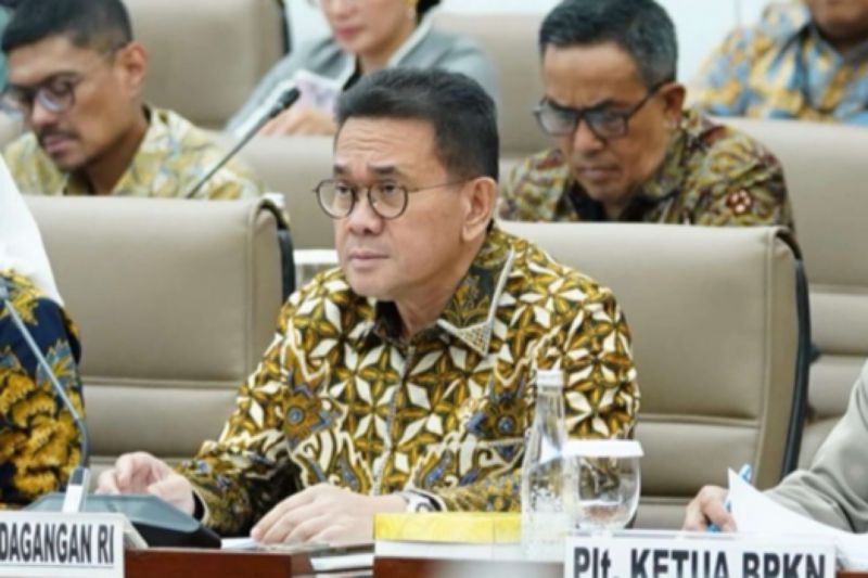 mendag-perkuat-pengendalian-impor-demi-lindungi-industri-nasional