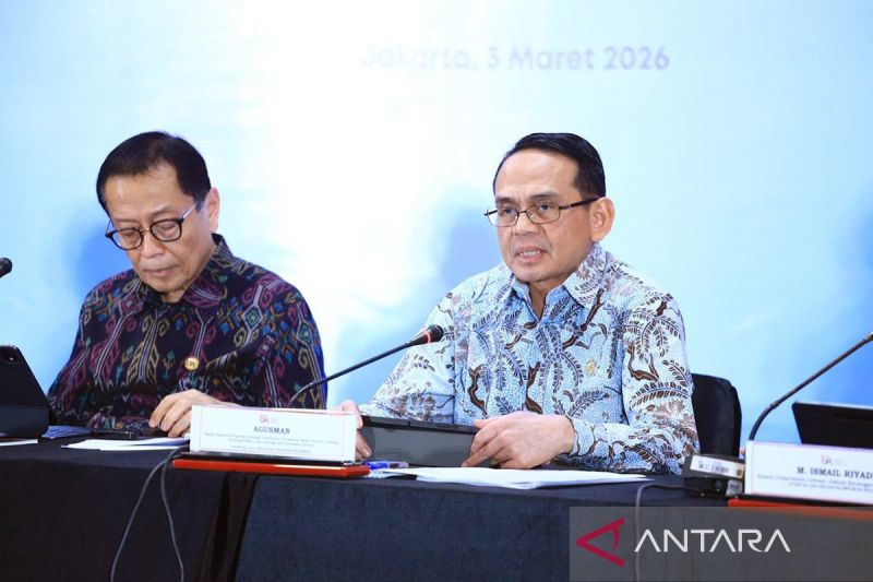 OJK sebut pertumbuhan industri multifinance tahun ini masih on track
